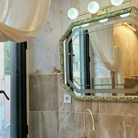 Dimora San Lazzaro فندق مبيت وإفطار 4*