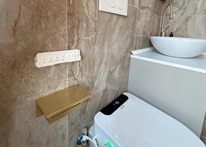 Dimora San Lazzaro Bed & Breakfast 4*