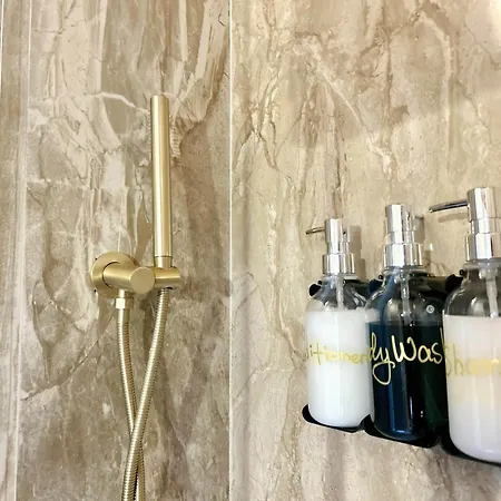 Bed & Breakfast Dimora San Lazzaro 4*